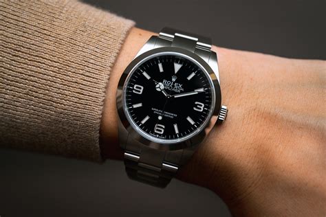 rolex explorer 40mm lug-to lug